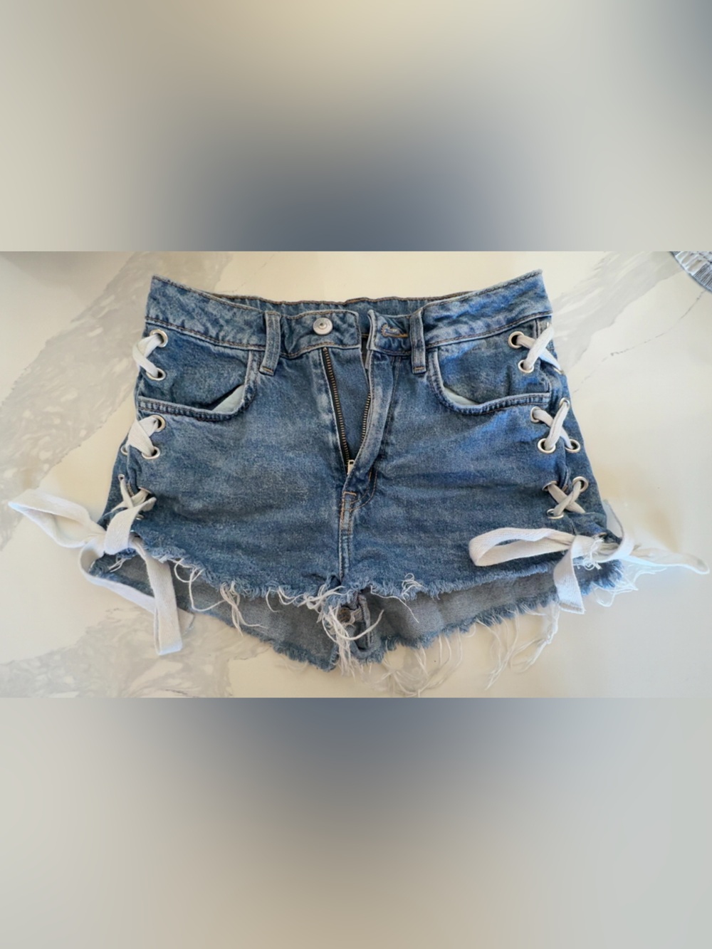 Denim Lace-Up Frayed Hem Women’s Shorts - Blue